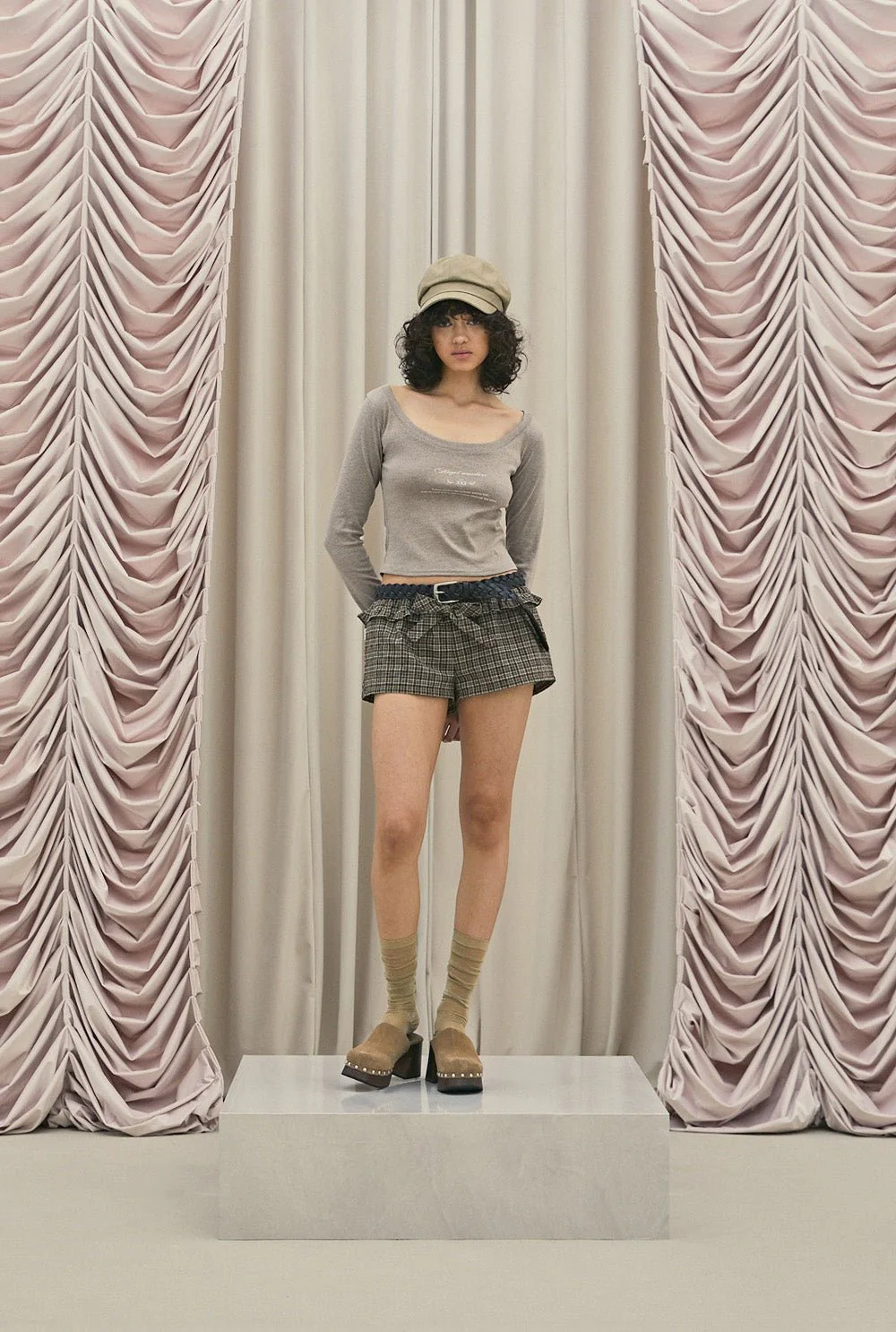 Cotton logo newsboy cap - Image 3